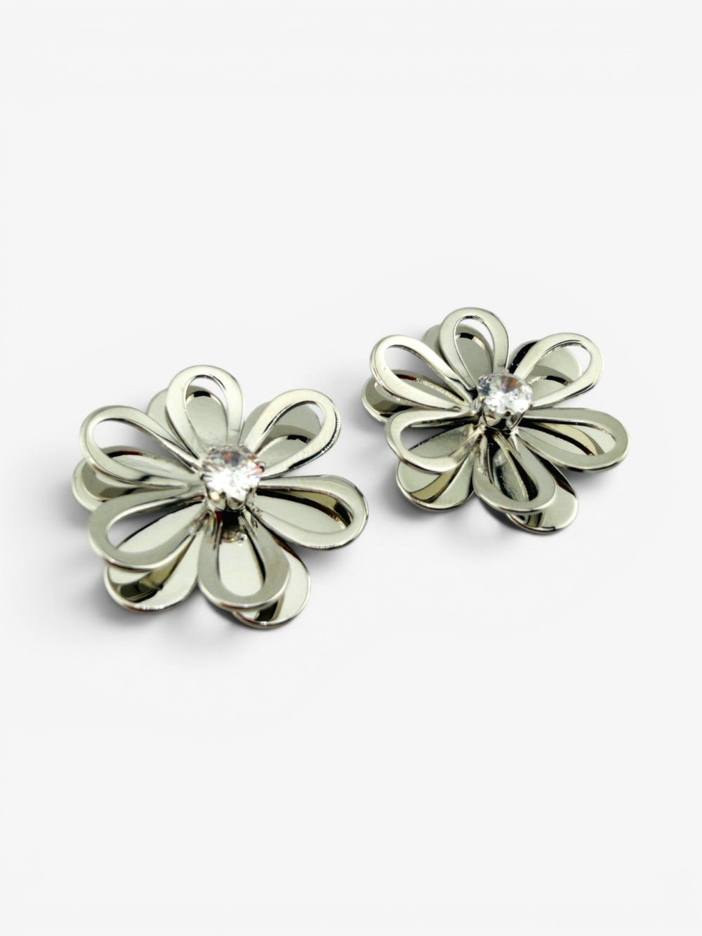 Boucles d'oreilles Fleur Argentée - BEQUEEN PARIS