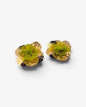 Boucles d'oreilles fleur dorée tissu - BEQUEEN PARIS