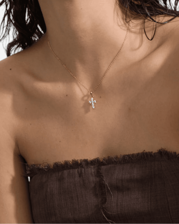 Collier Chiara Doré à Croix Sertie - BEQUEEN PARIS