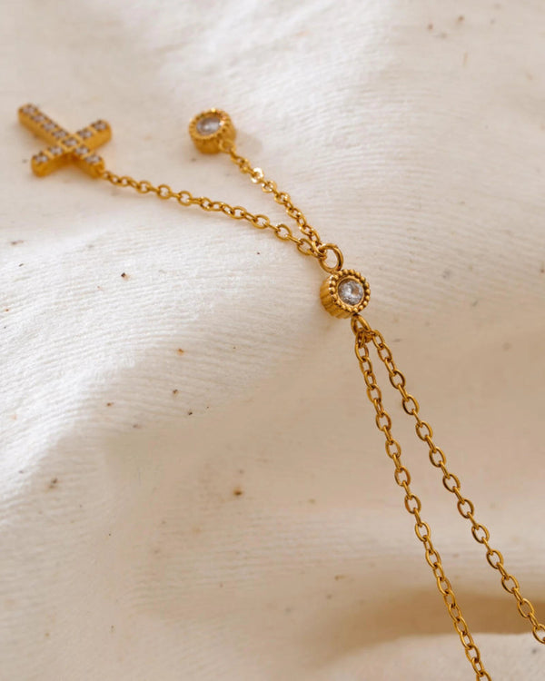 Collier Gloria Doré à Croix Sertie - BEQUEEN PARIS